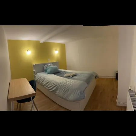 Casa Laval 3 Apartment *